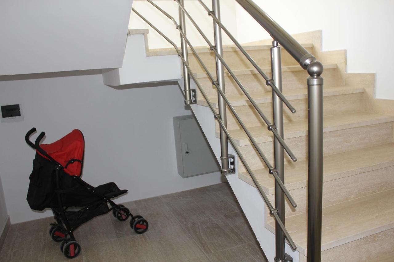Apartments Kapisoda سيتينيي المظهر الخارجي الصورة