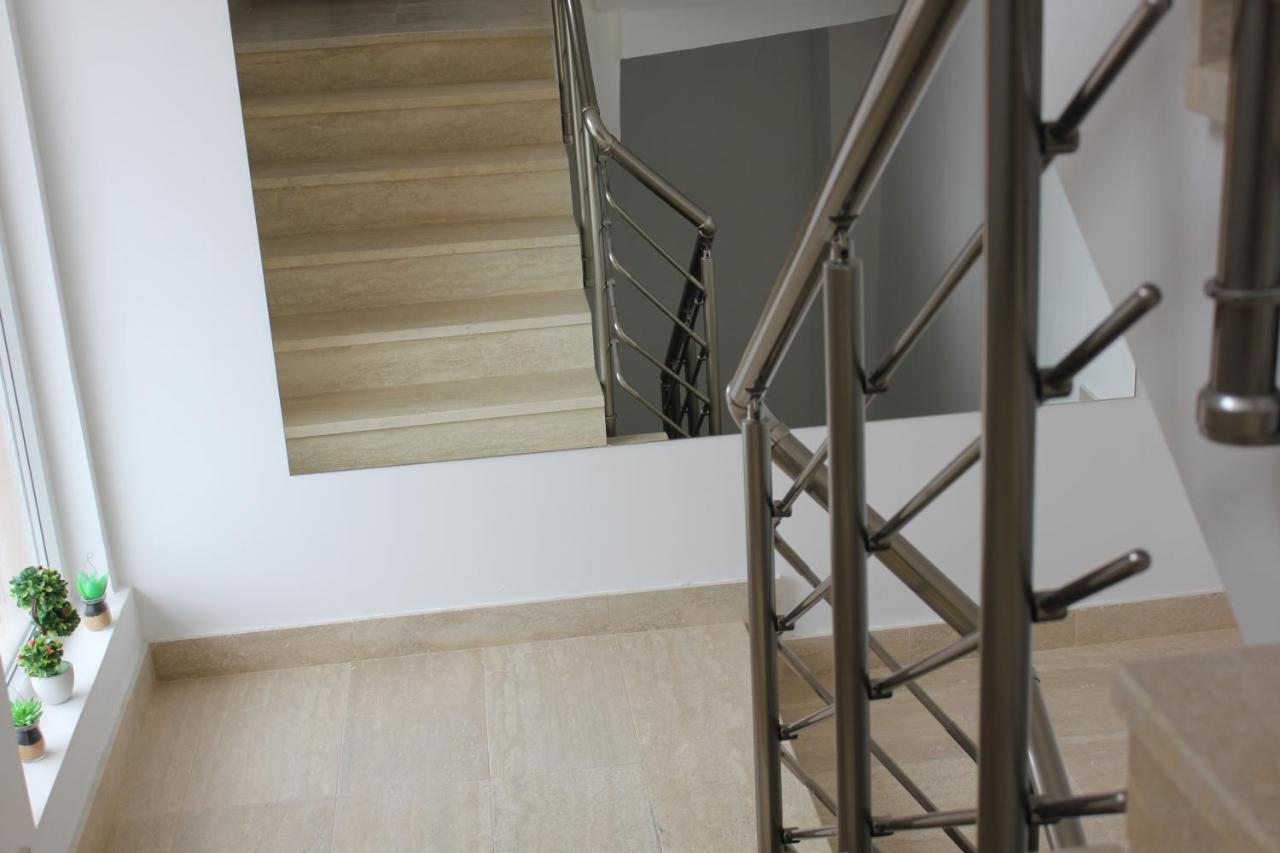 Apartments Kapisoda سيتينيي المظهر الخارجي الصورة